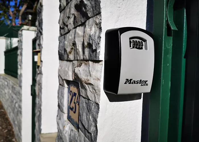 Knowing 110sqm Пареде